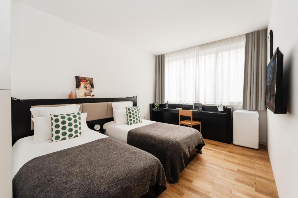 Base-Wending Service Apartment-Shanghai Xujiahui Location 3* Shanghai