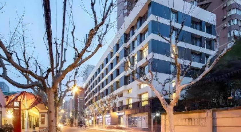 Hotel Base-Wending Service Apartment-Shanghai Xujiahui Location Shanghai