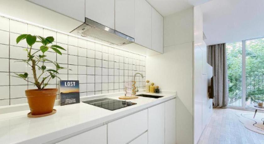 Hotel Base-Wending Service Apartment-Shanghai Xujiahui Location